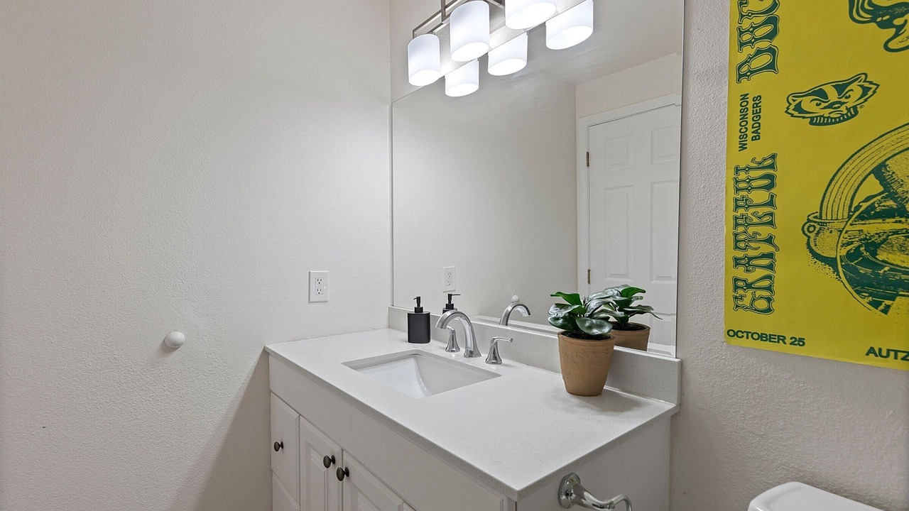 Photo of Bathroom in Aloha