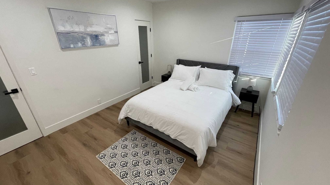 Photo of Bedroom in Burbank