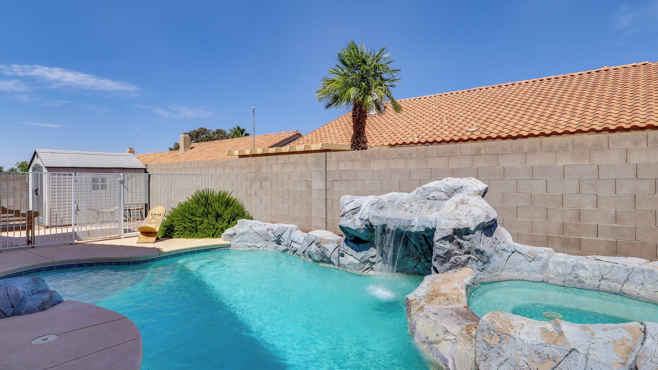 Photo of Outdoor in Highland Hills