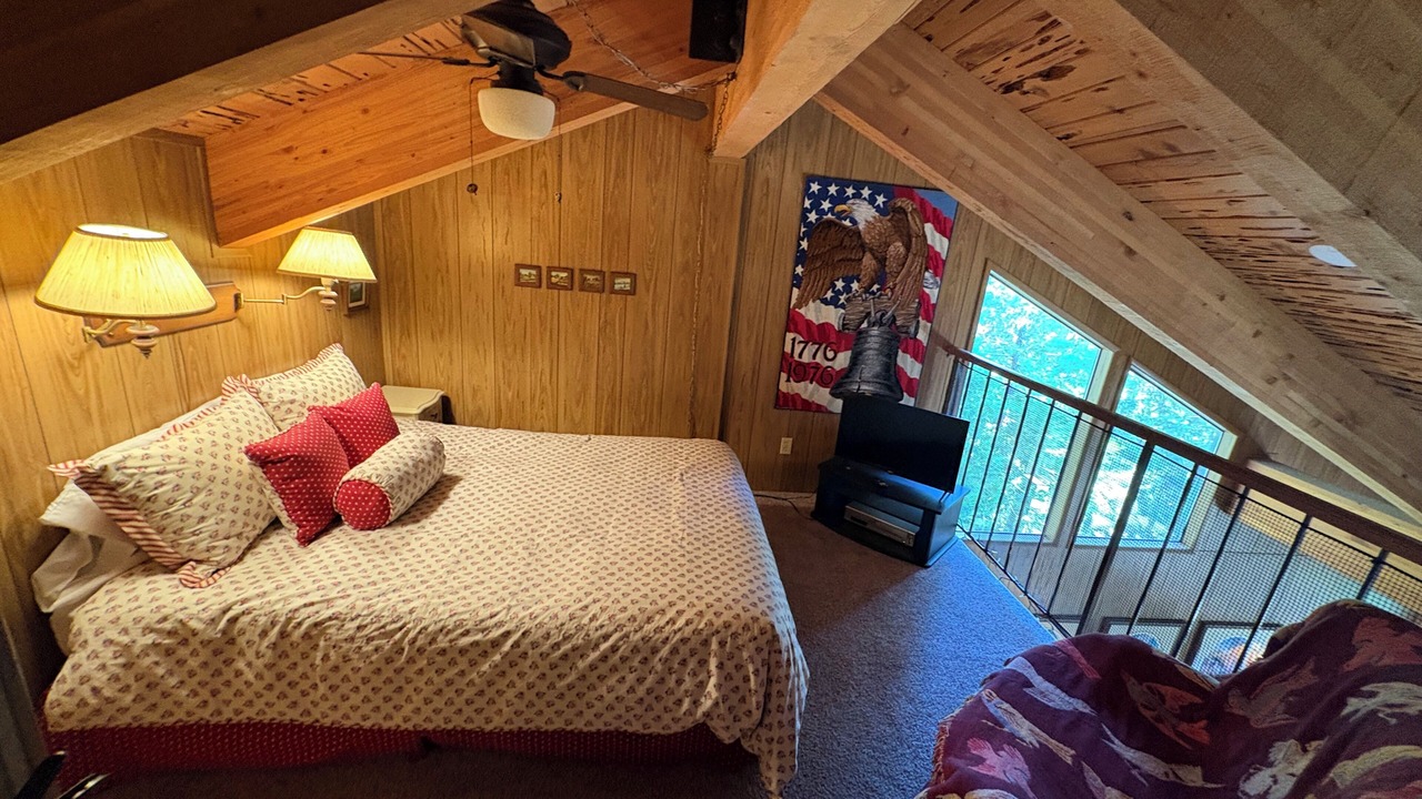 Photo of Bedroom in Pinecrest