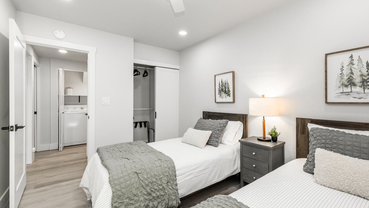 Photo of Bedroom in Dollar Point