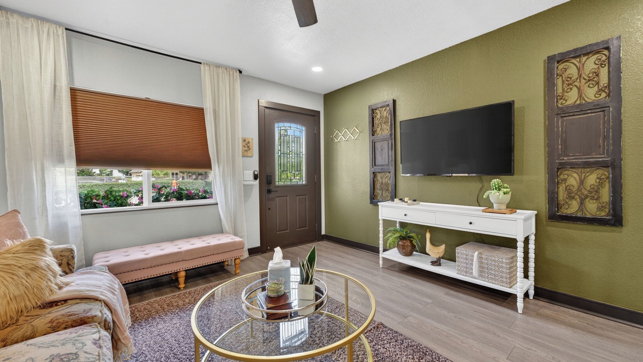 Photo of Livingroom in Wheatland