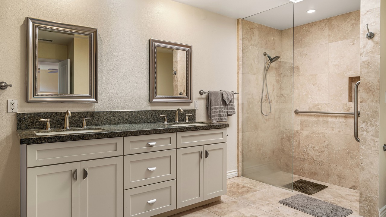 Photo of Bathroom in Sonora Sunrise