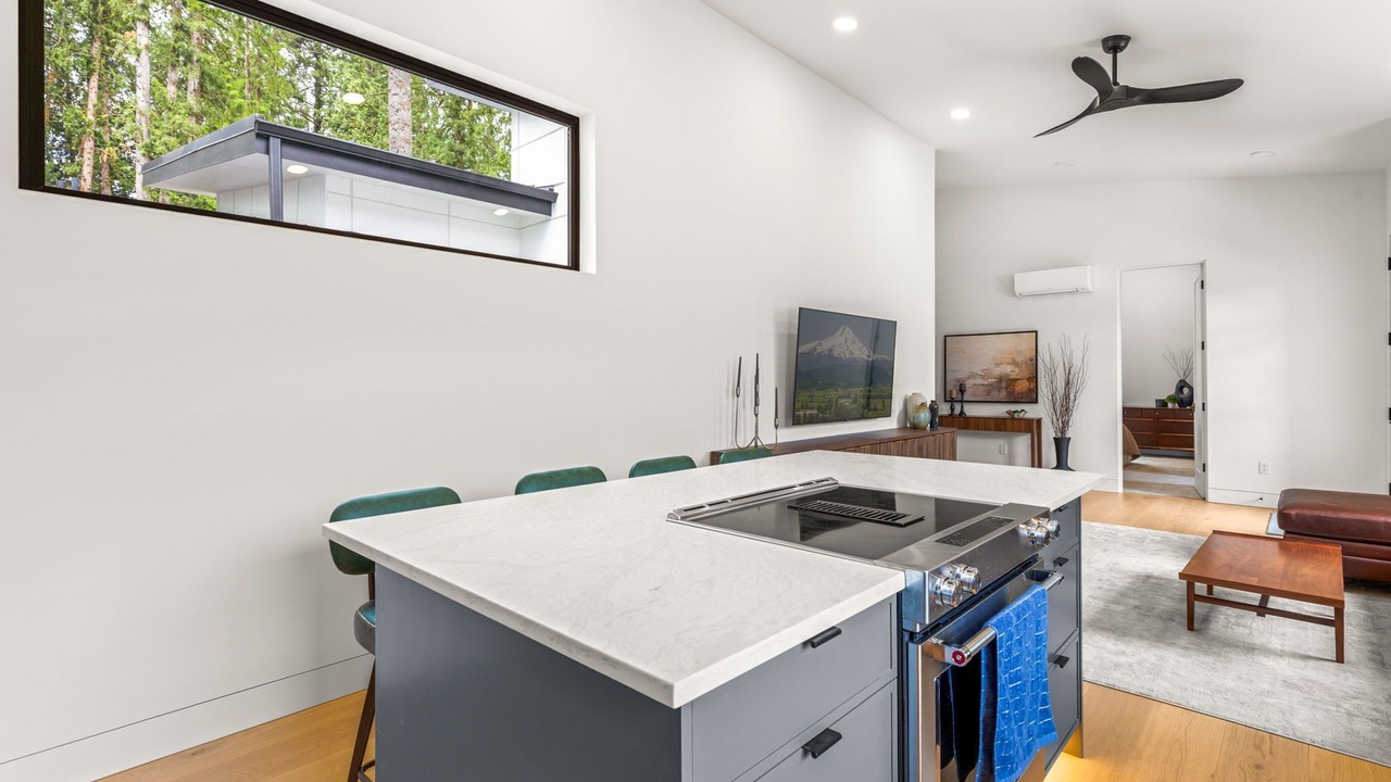 Photo of Kitchen in Sandy
