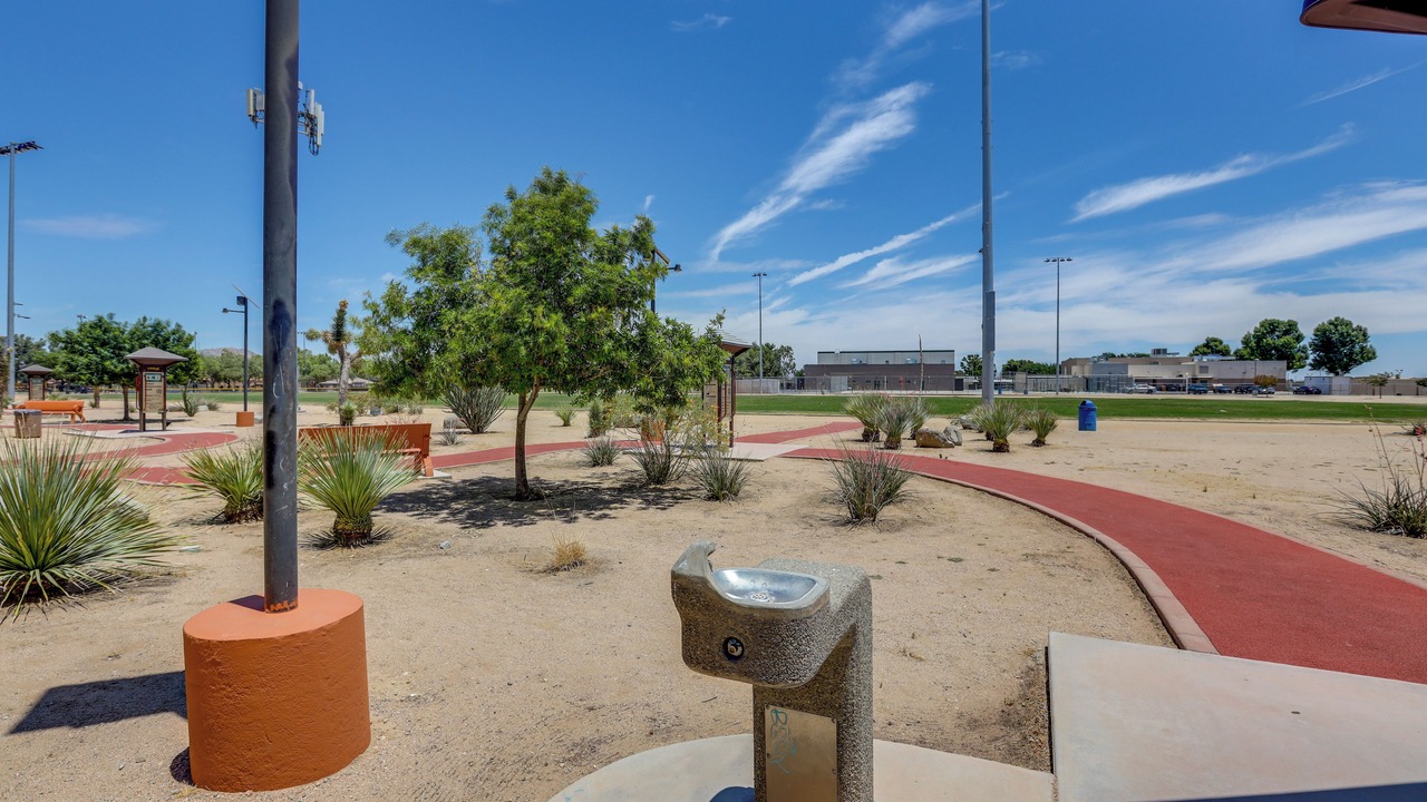 Photo of Outdoor in Victorville