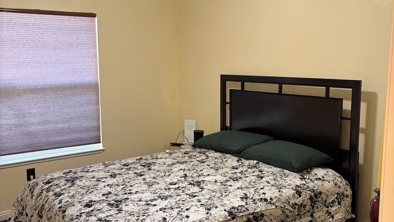 Photo of Bedroom in Colusa