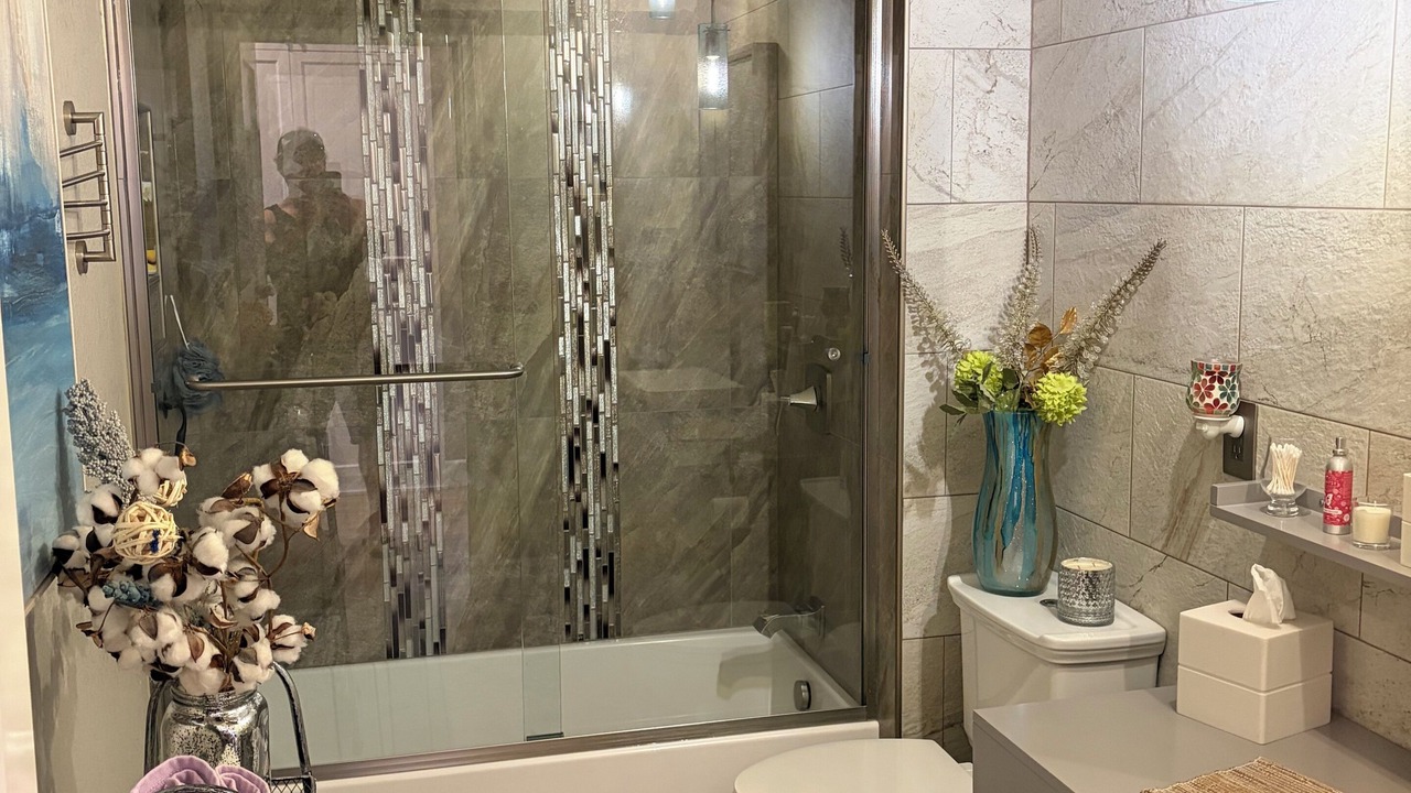 Photo of Bathroom in Colusa