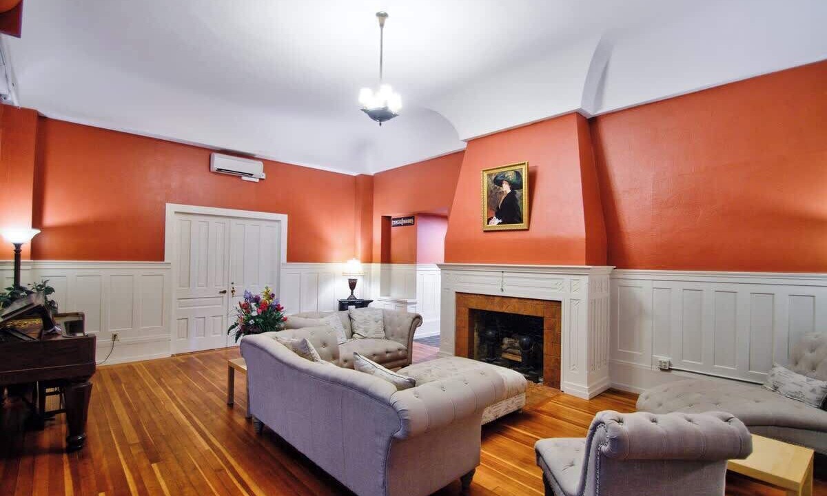 Photo of Livingroom in Centralia