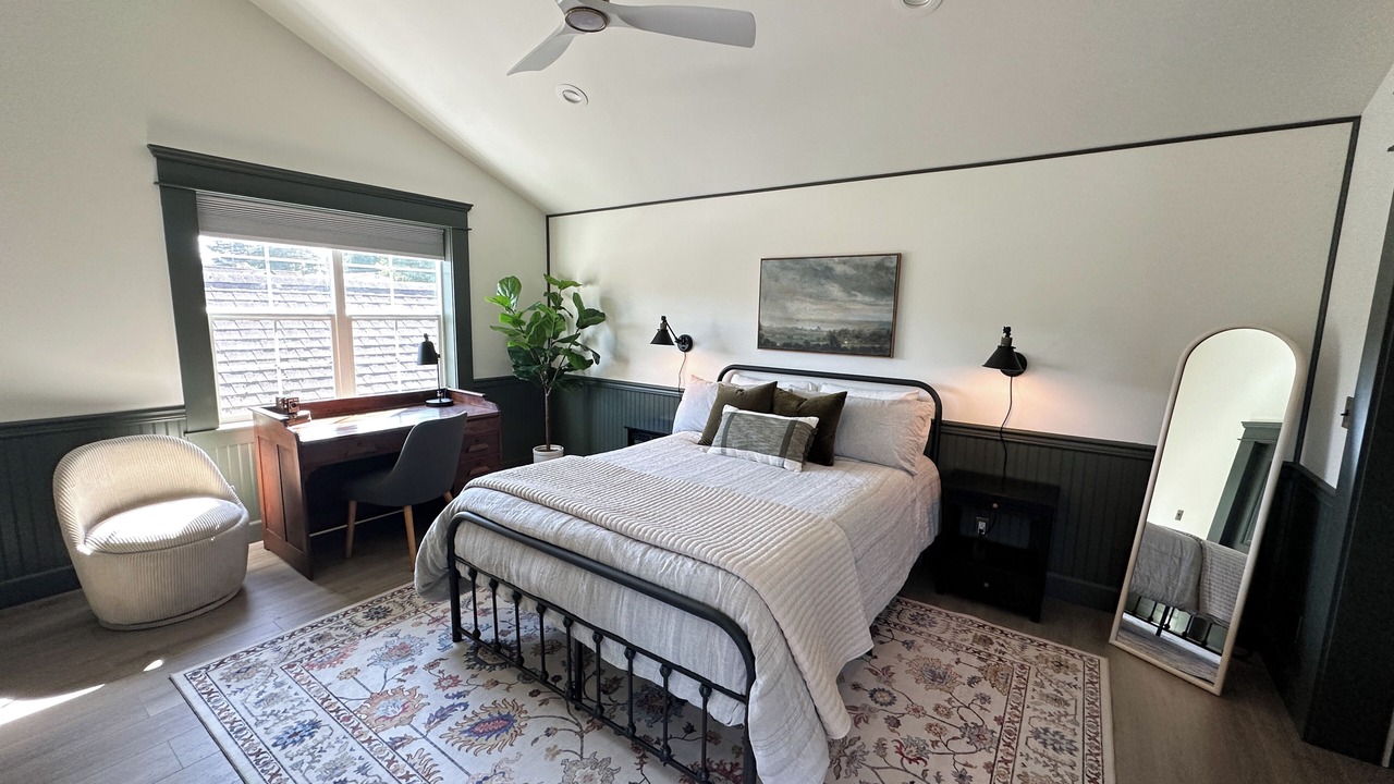 Photo of Bedroom in Clatskanie