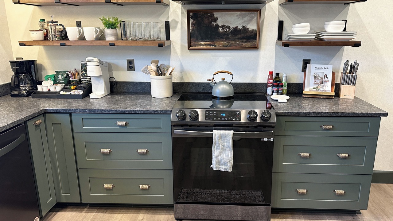 Photo of Kitchen in Clatskanie