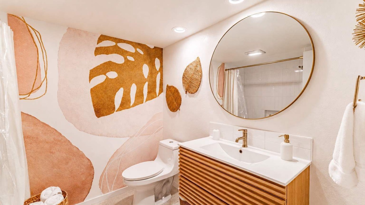 Photo of Bathroom in South Park