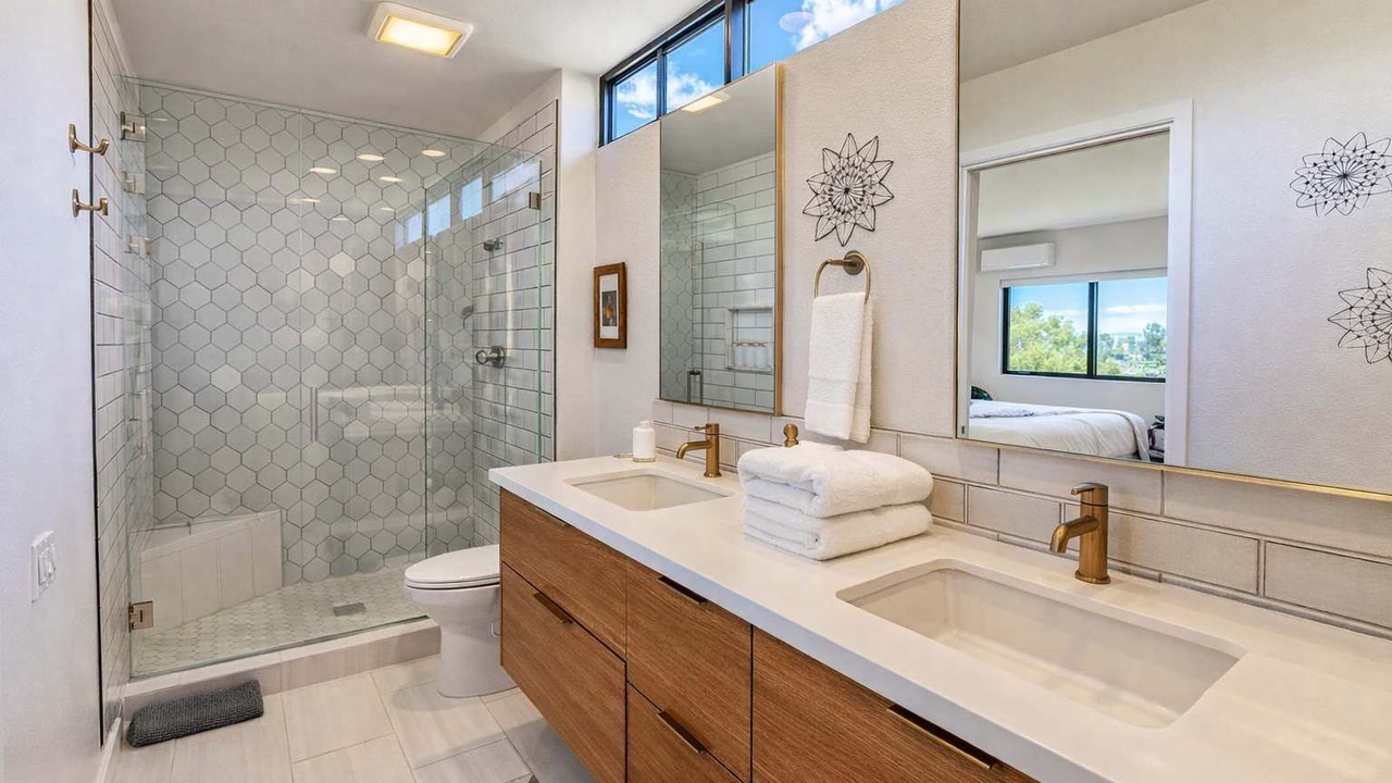 Photo of Bathroom in South Park