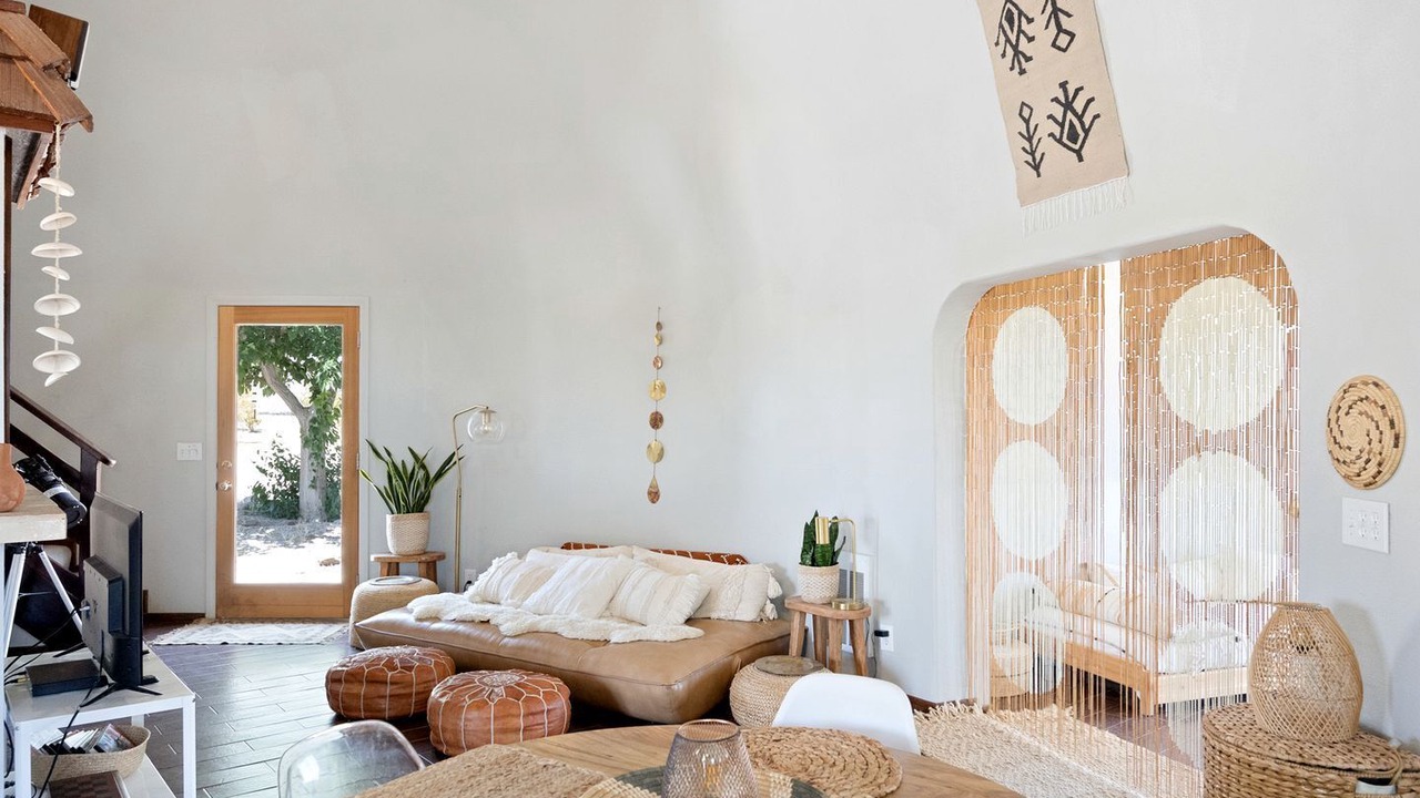 Photo of Livingroom in Landers