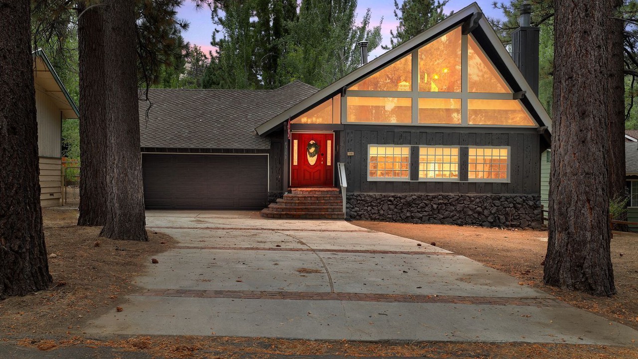 Photo of Outdoor in Moonridge
