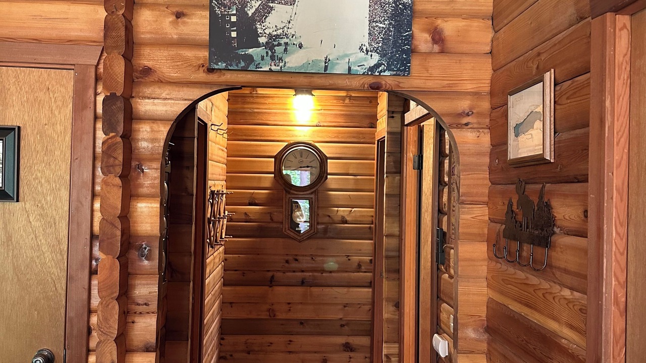 Photo of Others in Donner Lake Woods