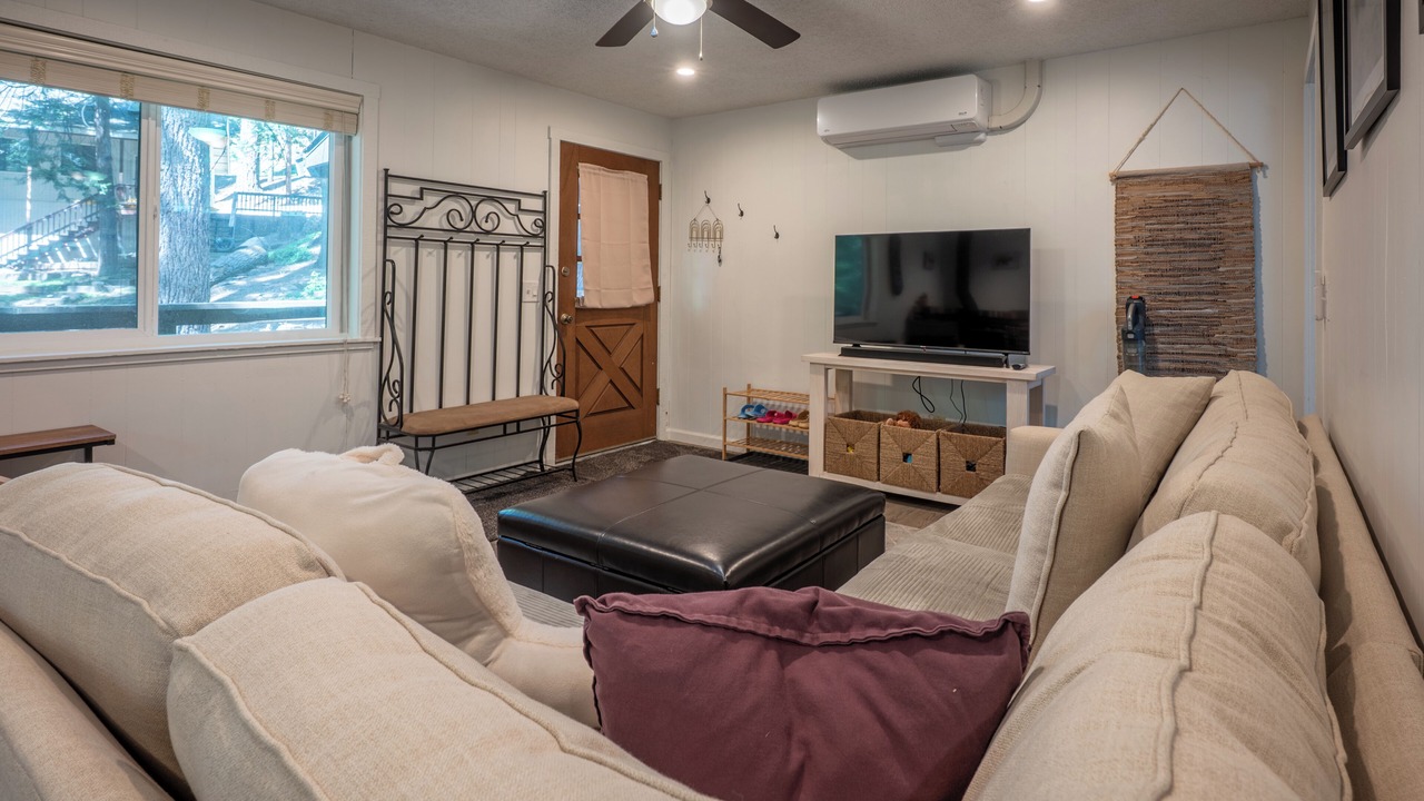 Photo of Livingroom in Dorrington