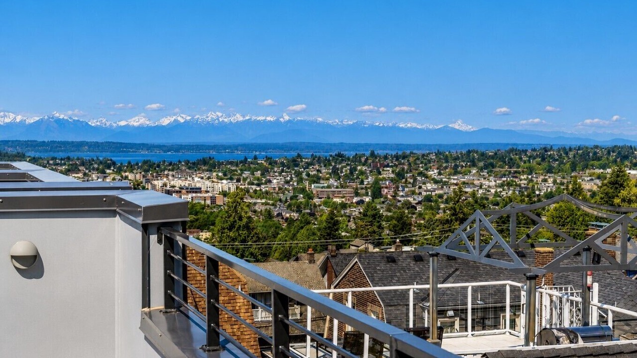 Photo of Others in Phinney Ridge