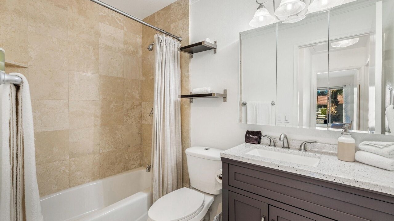 Photo of Bathroom in Desert Park Estates