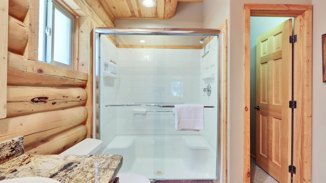 Photo of Bathroom in Brian Head
