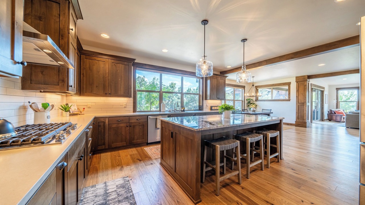 Photo of Kitchen in Powell Butte