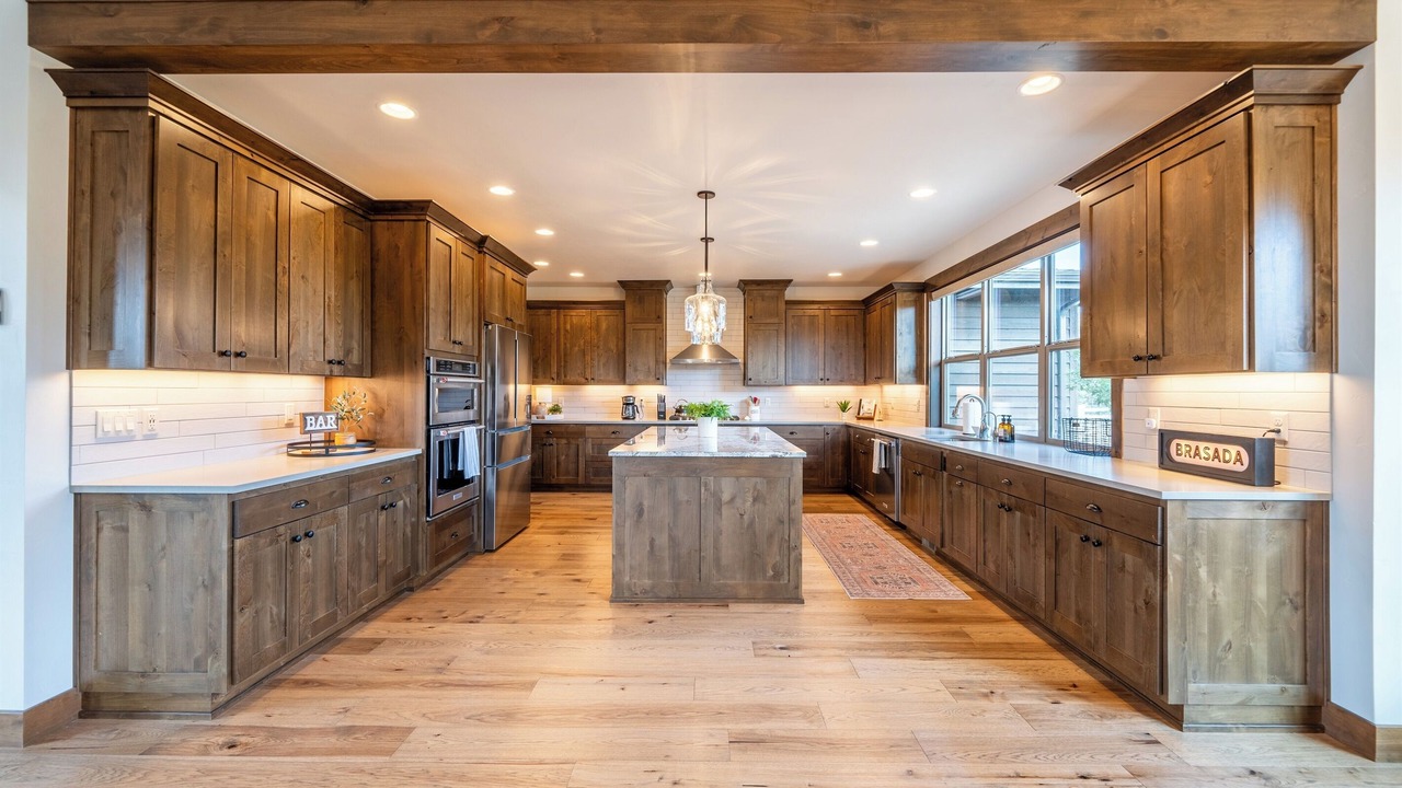 Photo of Kitchen in Powell Butte