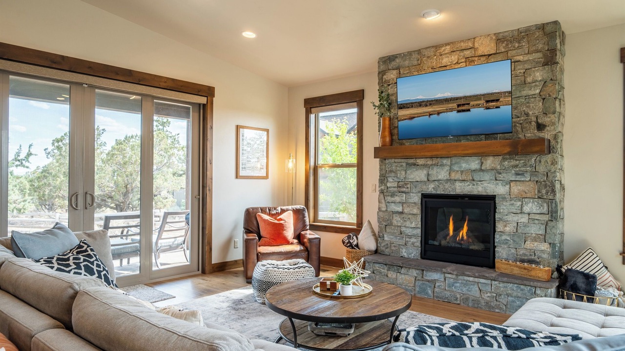 Photo of Livingroom in Powell Butte