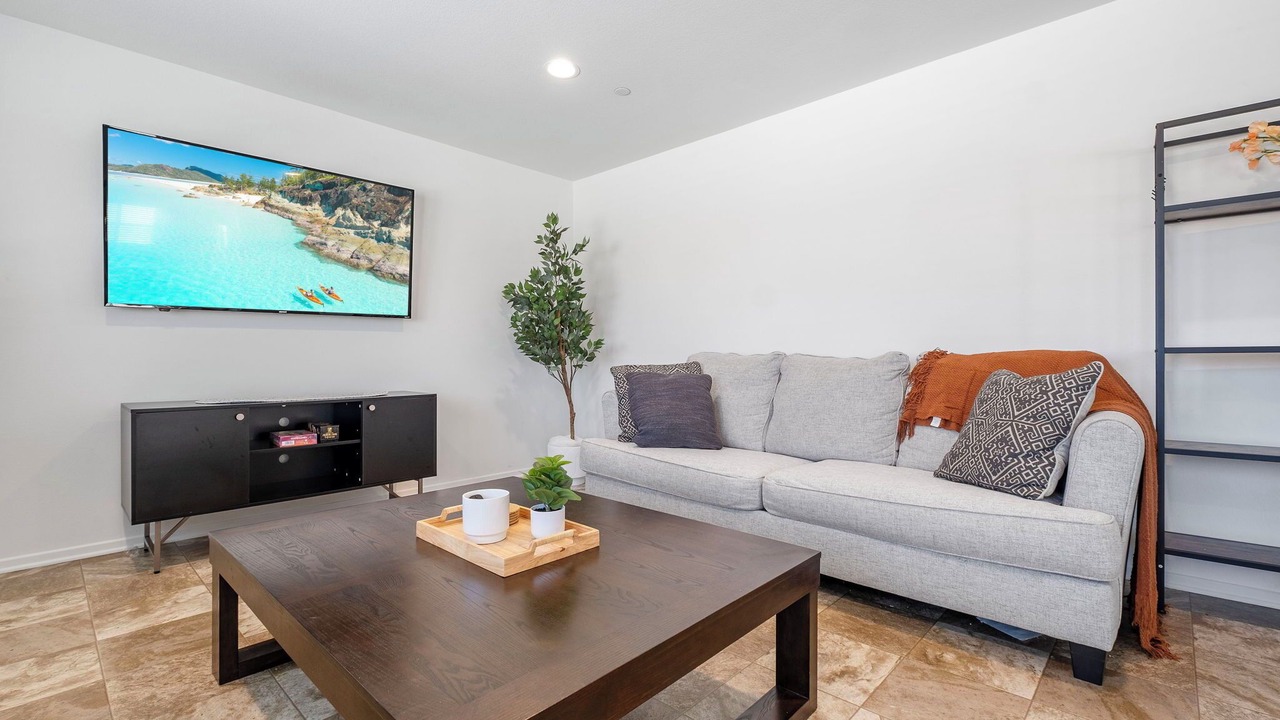 Photo of Livingroom in Victorville