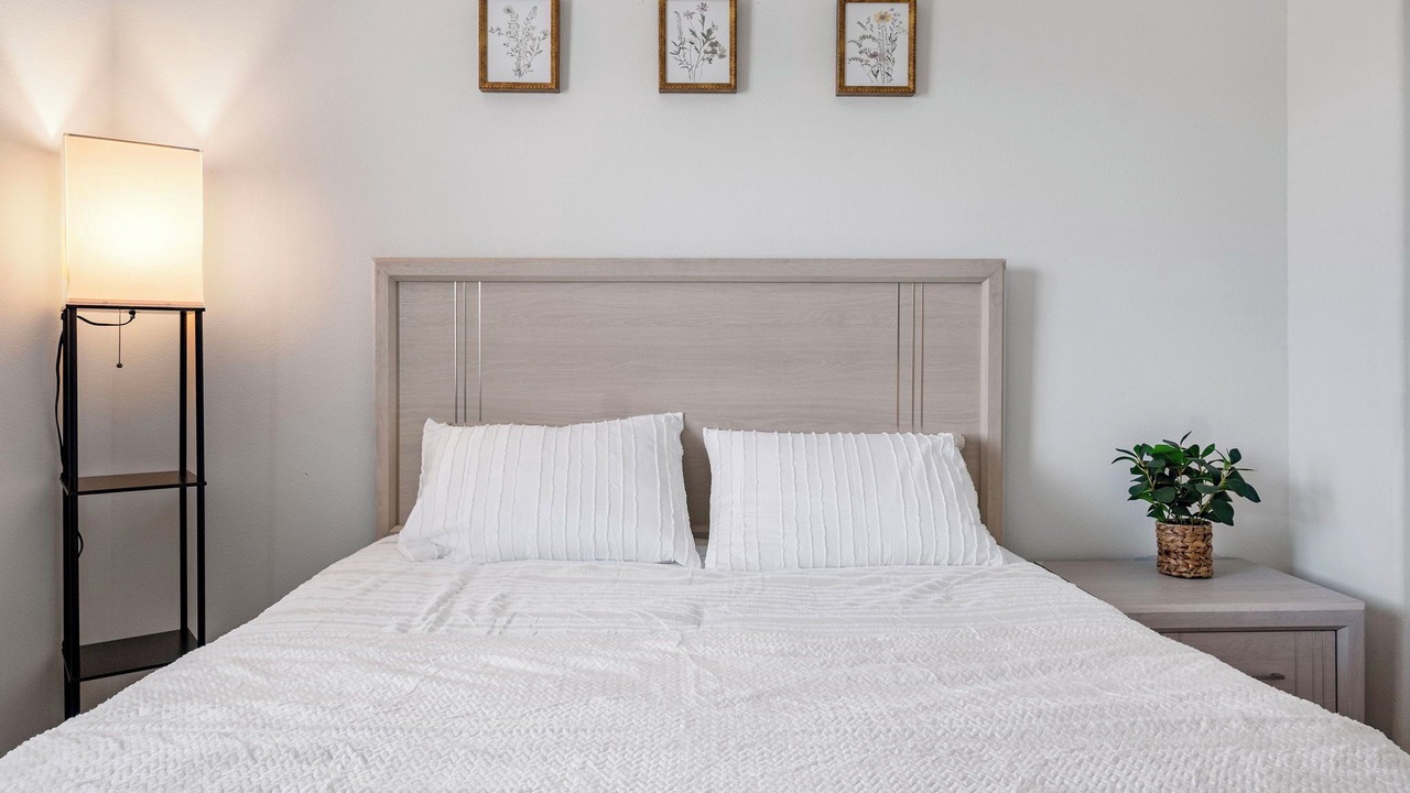 Photo of Bedroom in Victorville
