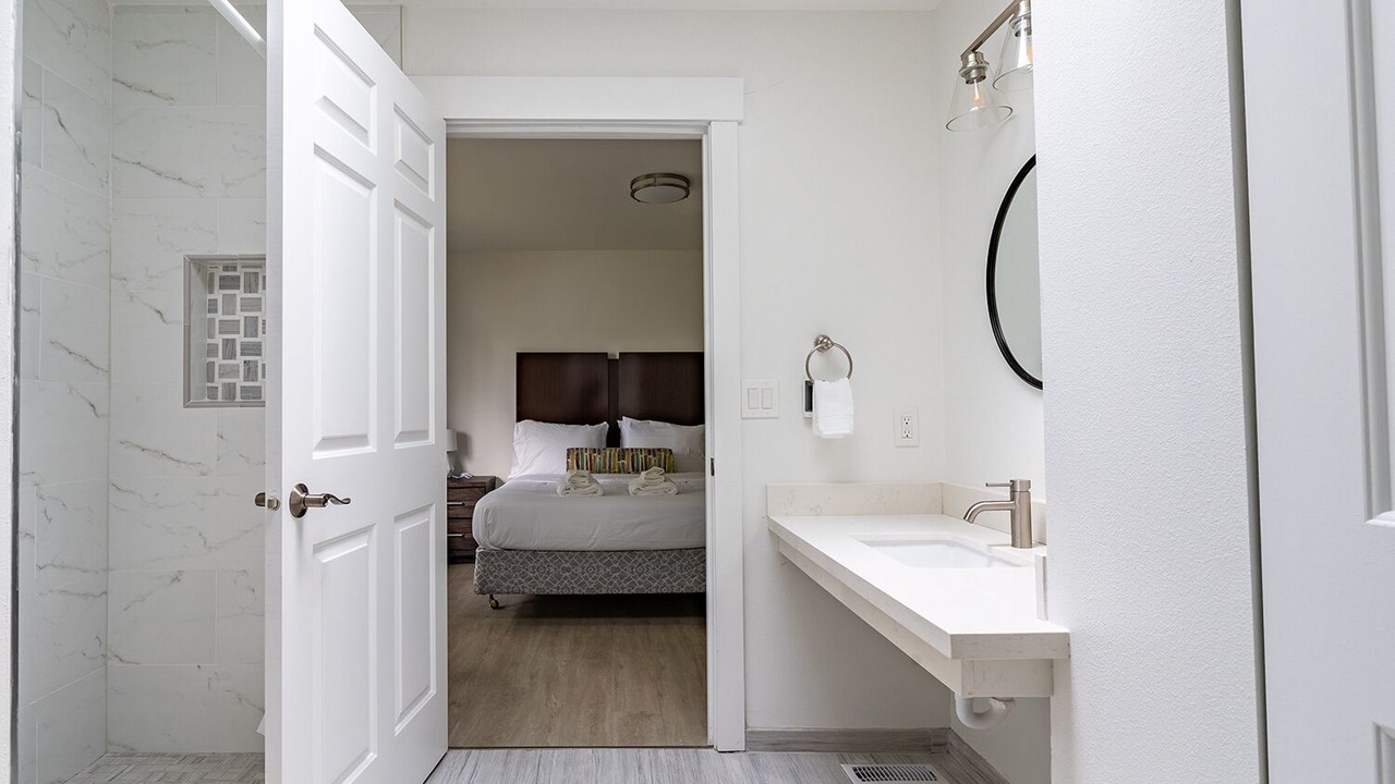 Photo of Bathroom in Haller Lake