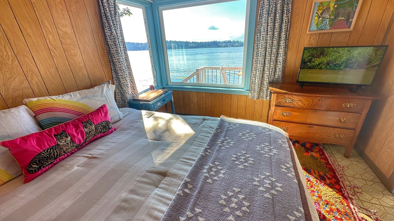 Photo of Bedroom in South Colby