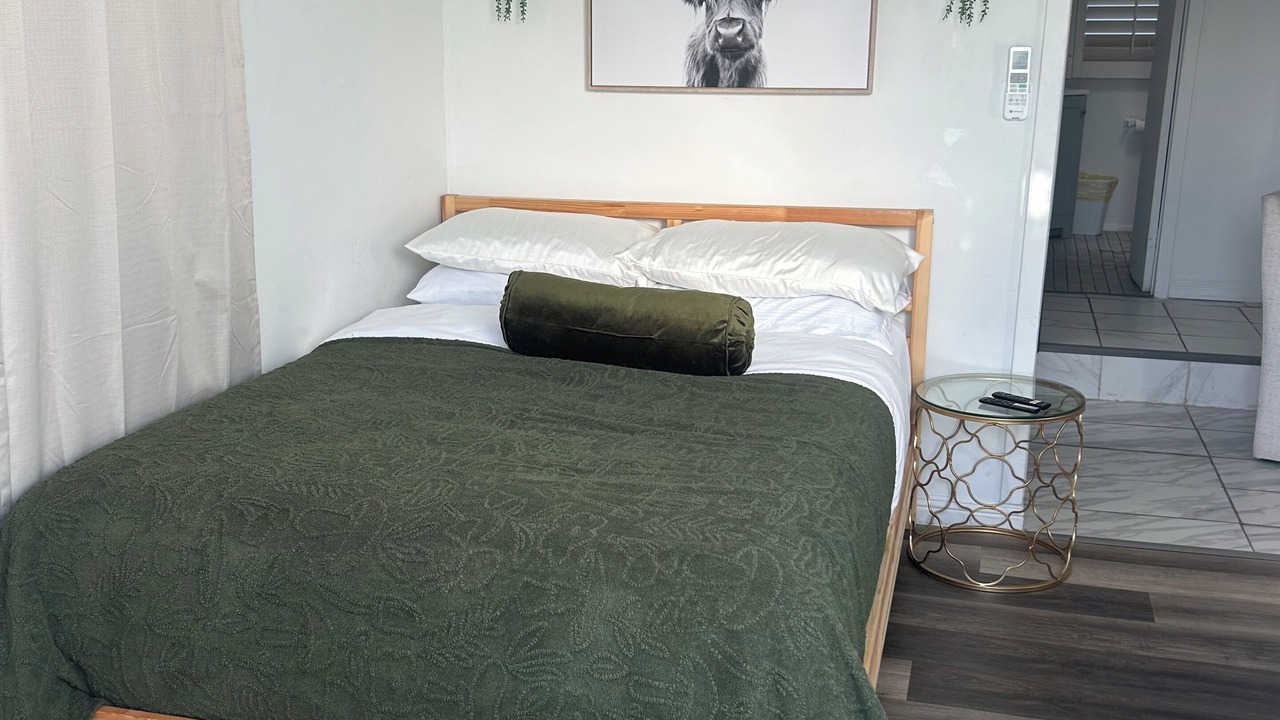 Photo of Bedroom in National City