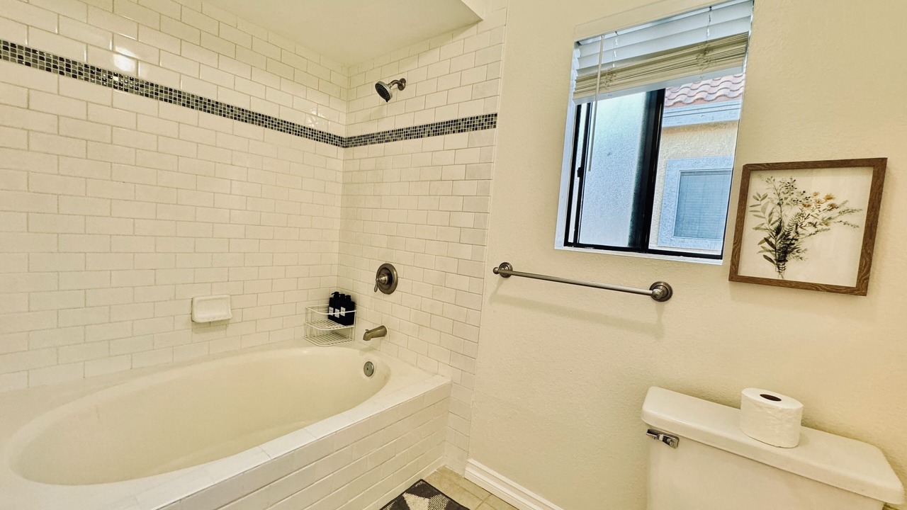 Photo of Bathroom in Alhambra