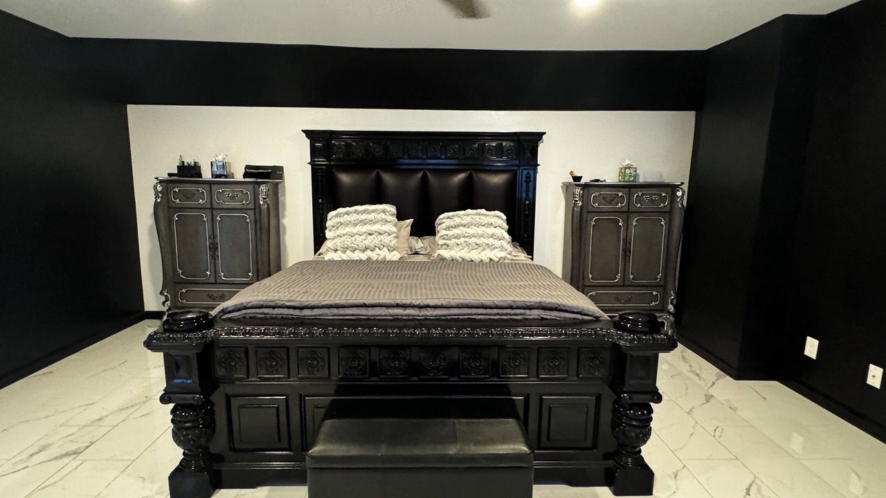 Photo of Bedroom in Bay Terraces