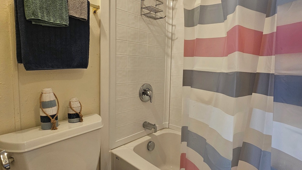 Photo of Bathroom in Lakeside