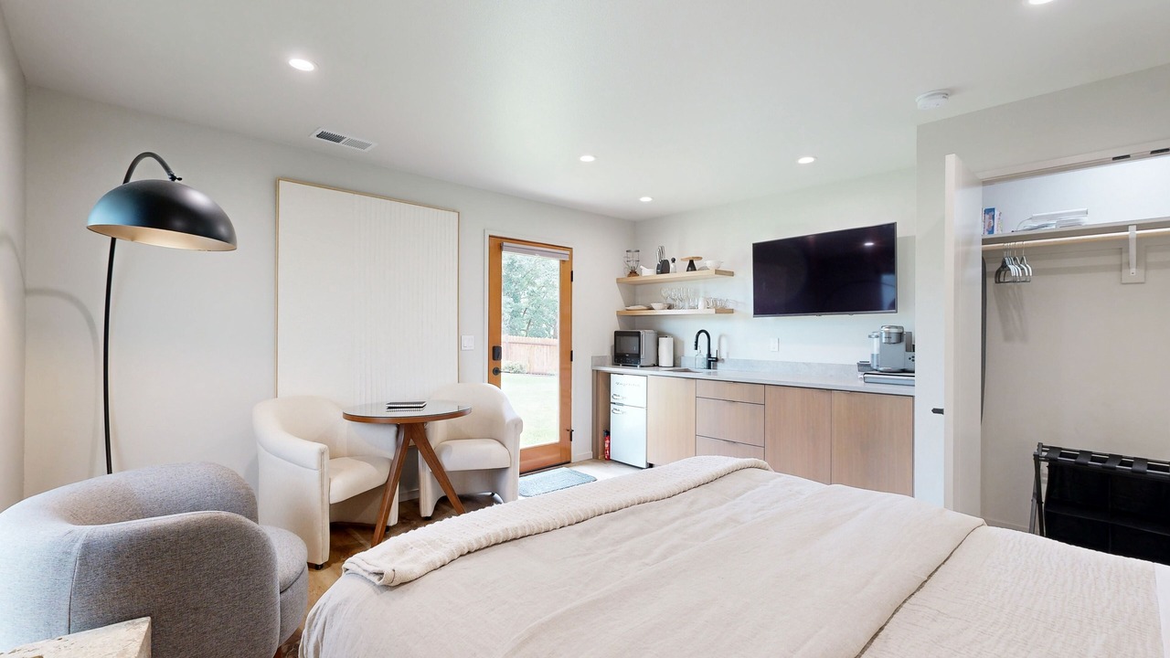 Photo of Bedroom in Myrtle Creek