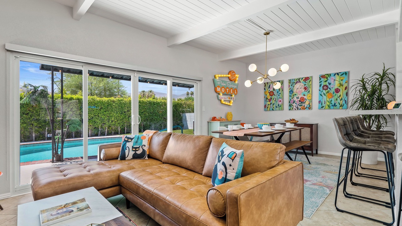 Photo of Livingroom in Palm Springs