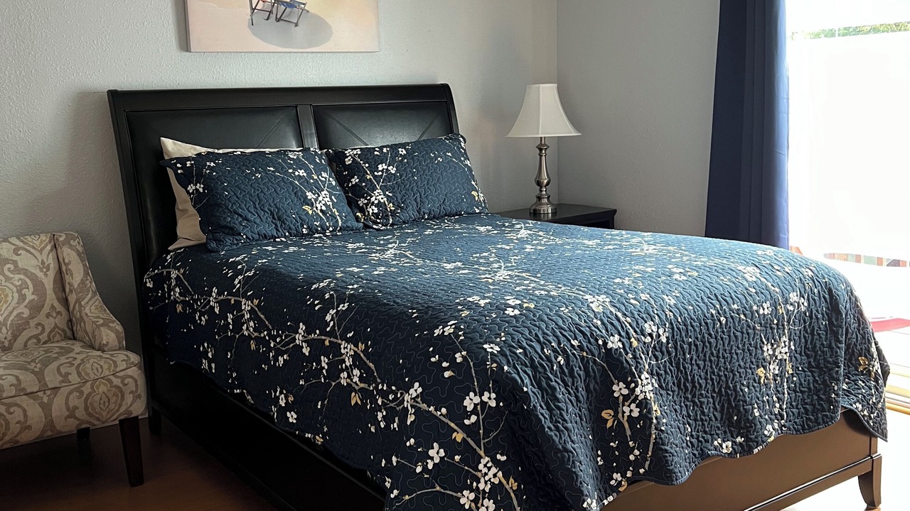 Photo of Bedroom in Ocean Shores