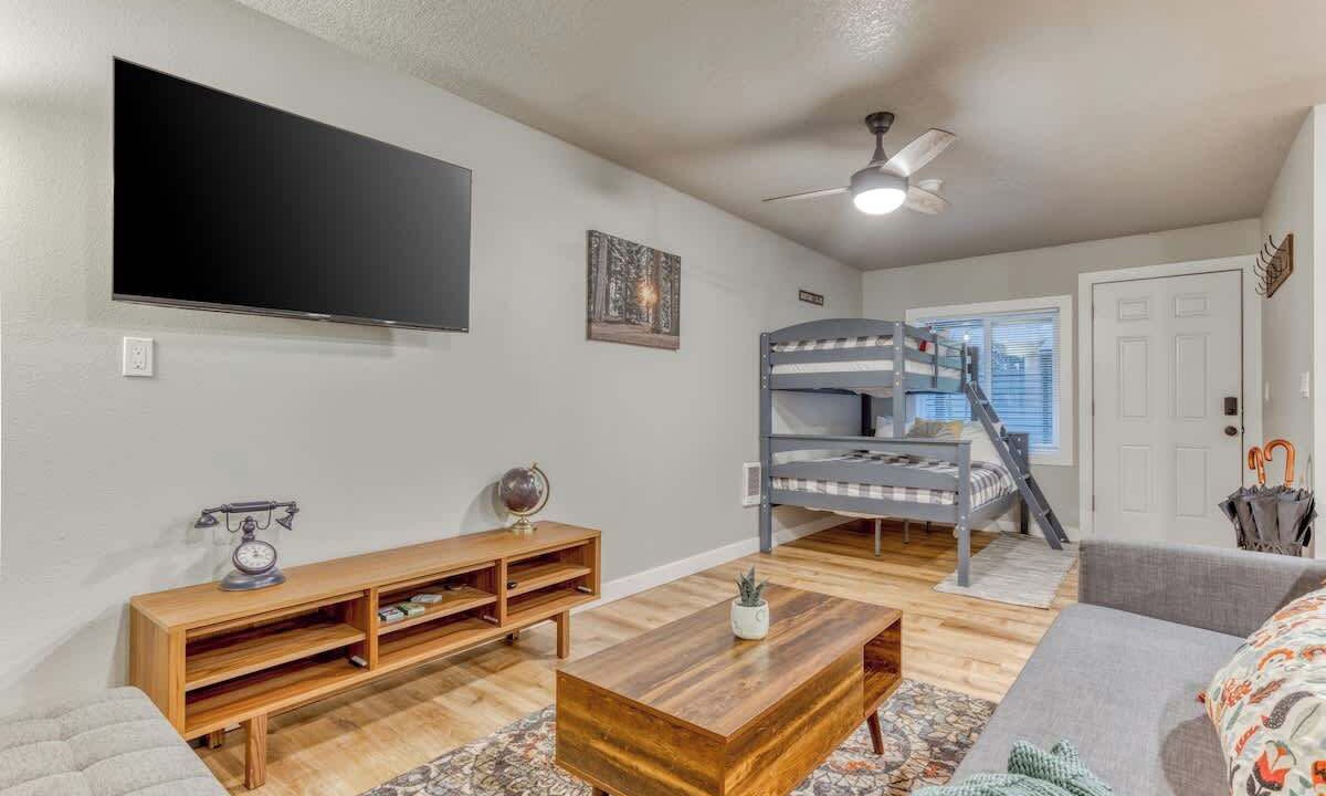 Photo of Bedroom in Mount Hood Village