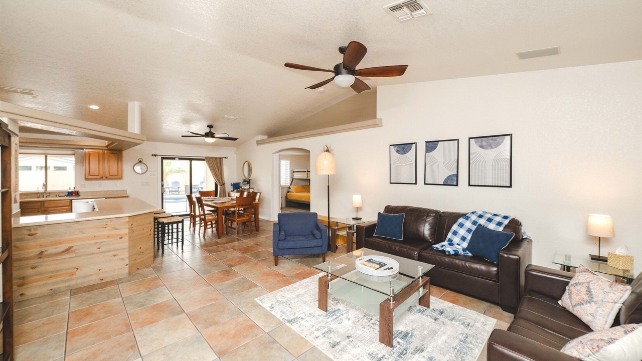 Photo of Livingroom in Lake Havasu City