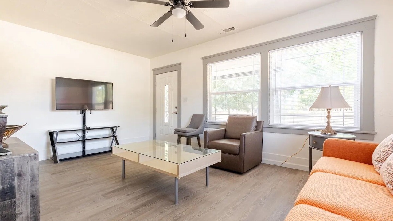 Photo of Livingroom in Visalia