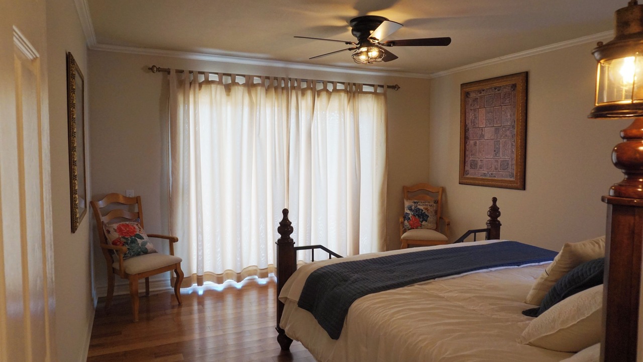 Photo of Bedroom in Thousand Oaks