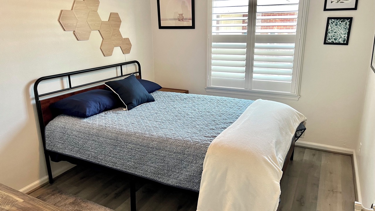 Photo of Bedroom in East Central