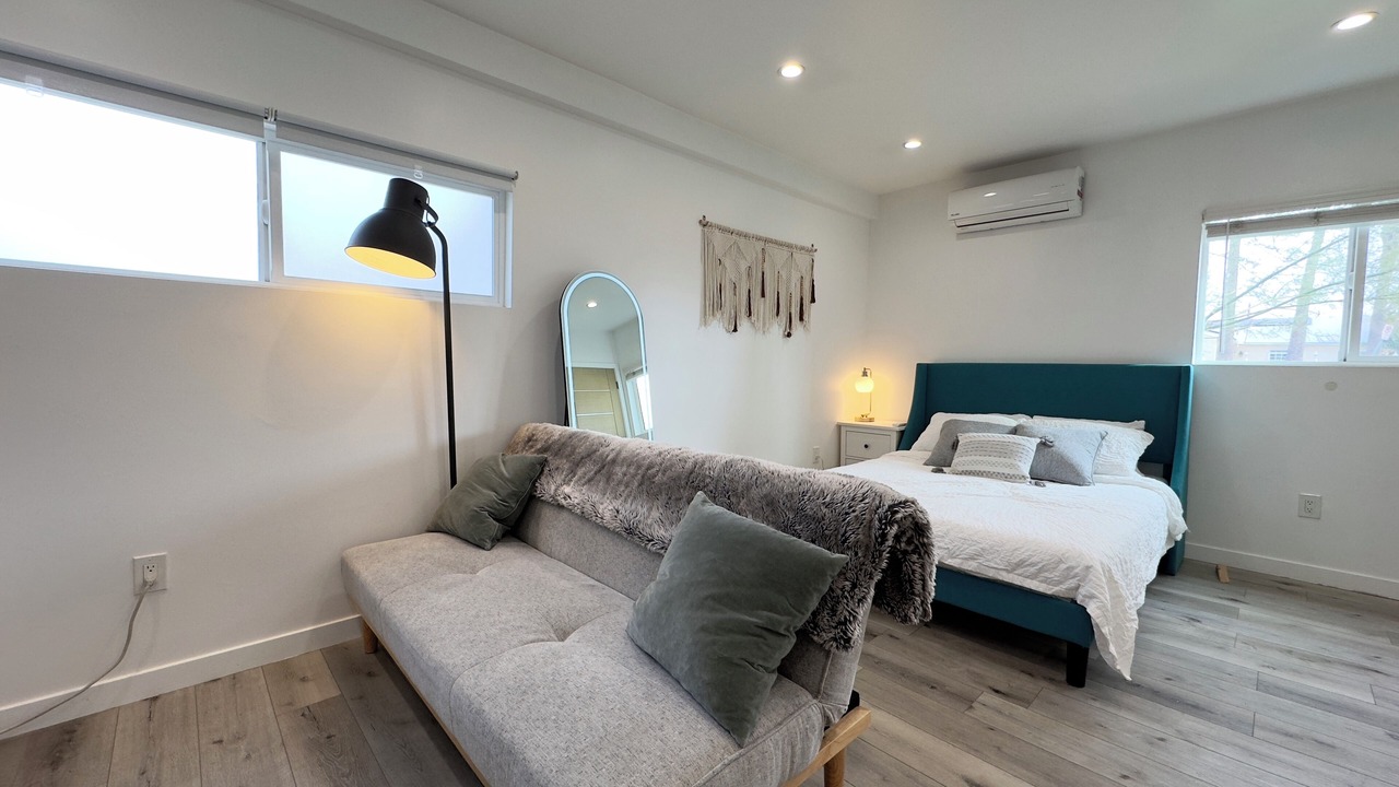 Photo of Bedroom in North Hollywood