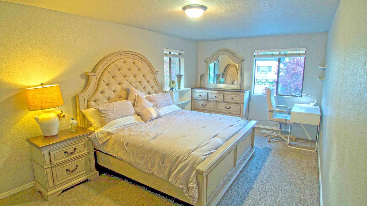 Photo of Bedroom in Bothell