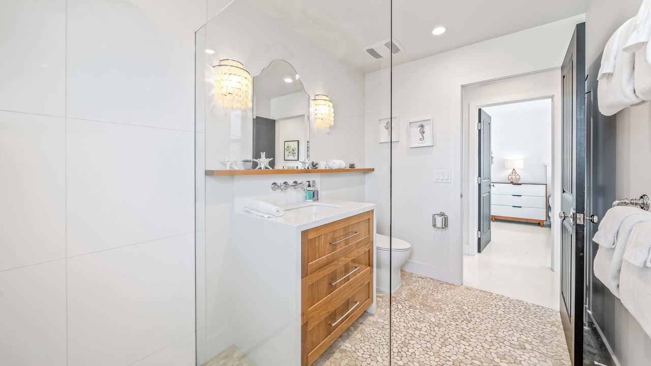 Photo of Bathroom in Seaside