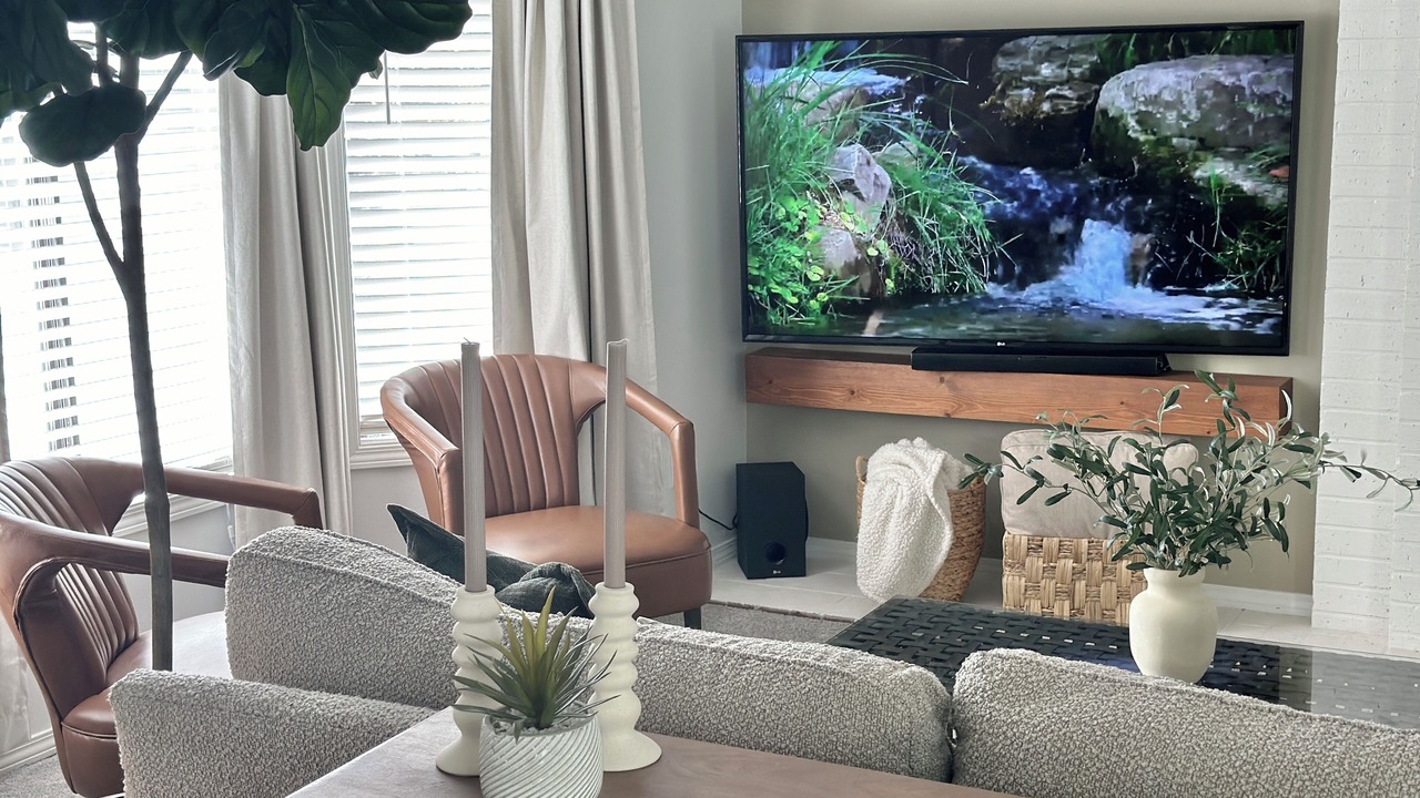 Photo of Livingroom in Bull Mountain