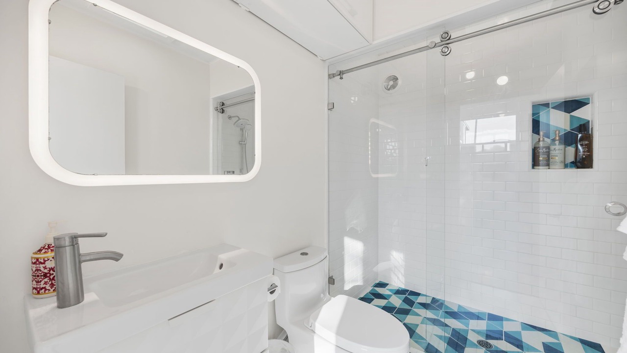 Photo of Bathroom in La Jolla Mesa