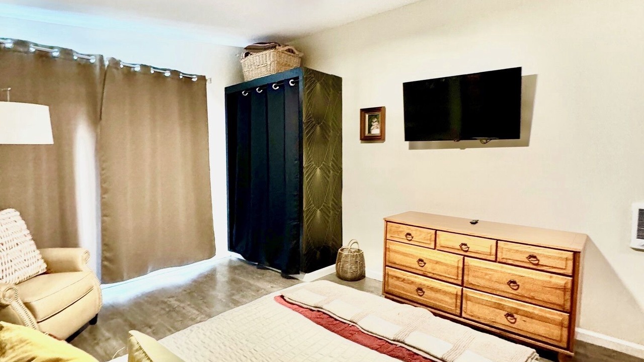 Photo of Bedroom in Logan Heights
