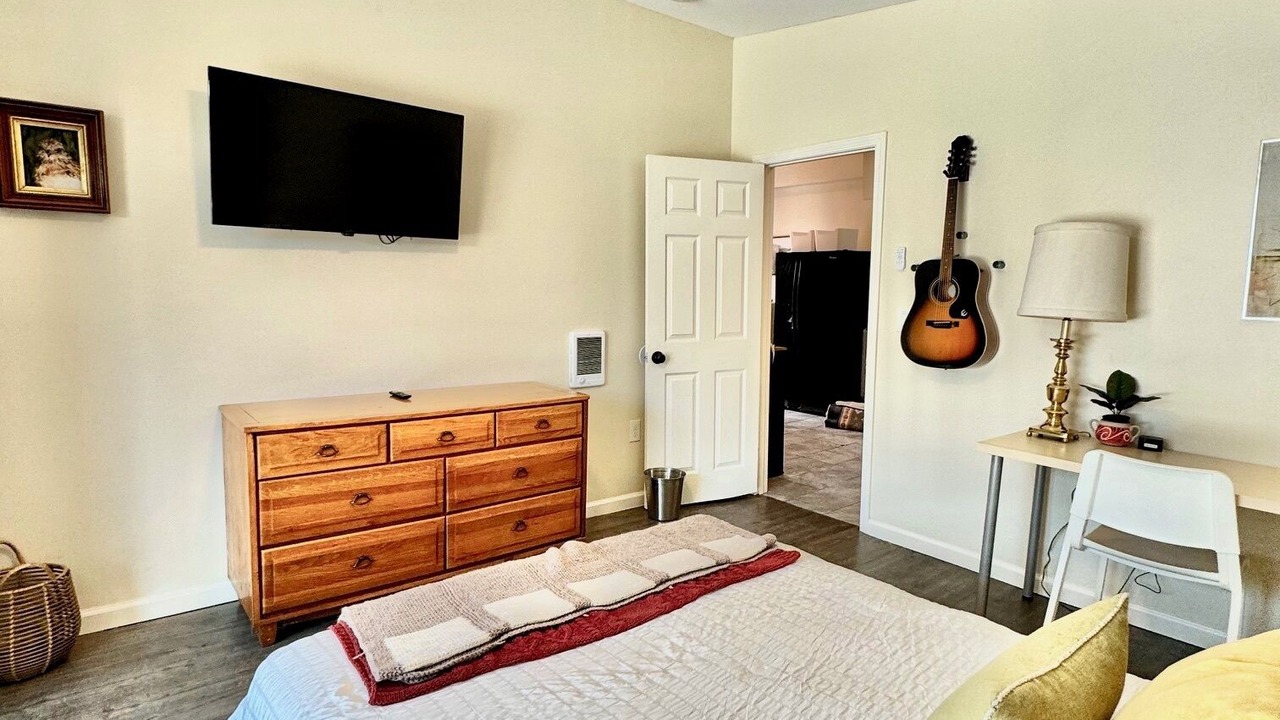 Photo of Bedroom in Logan Heights