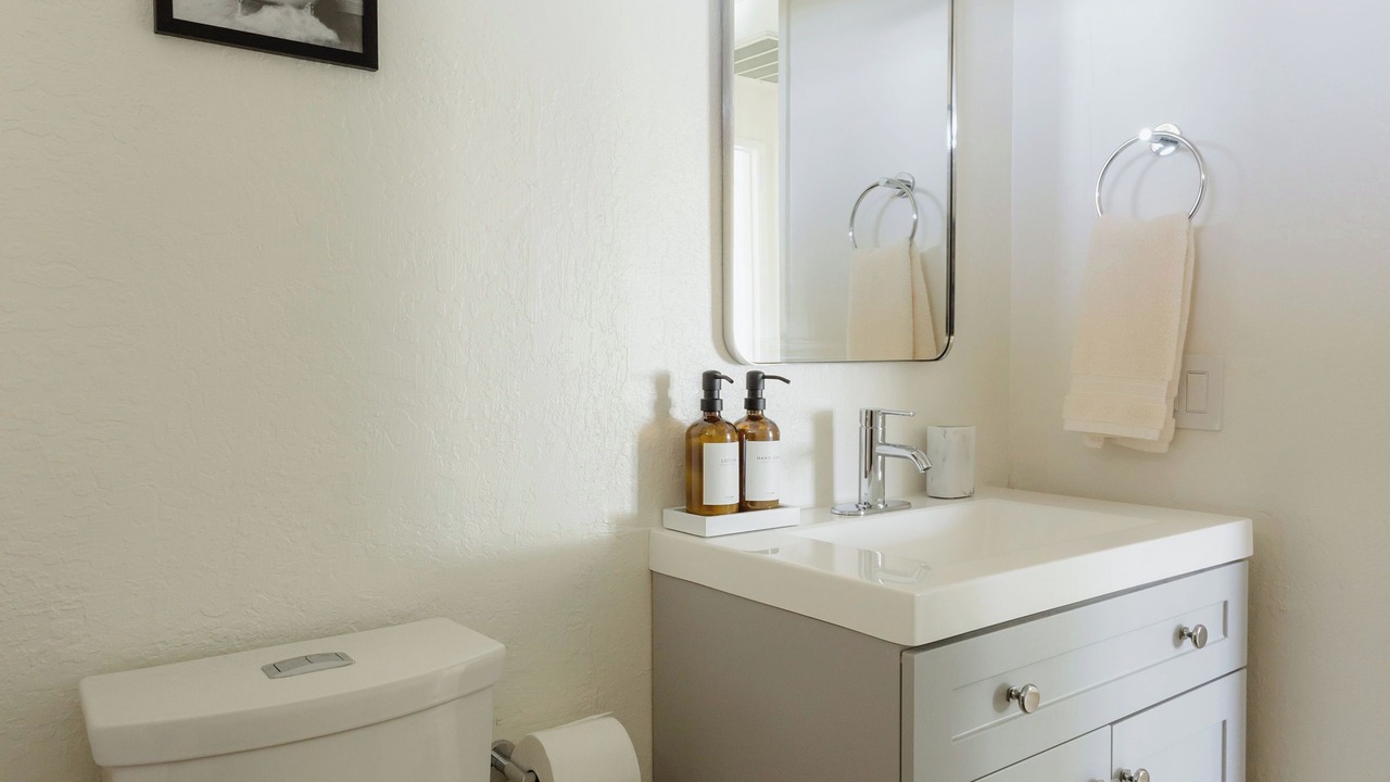 Photo of Bathroom in Mira Loma